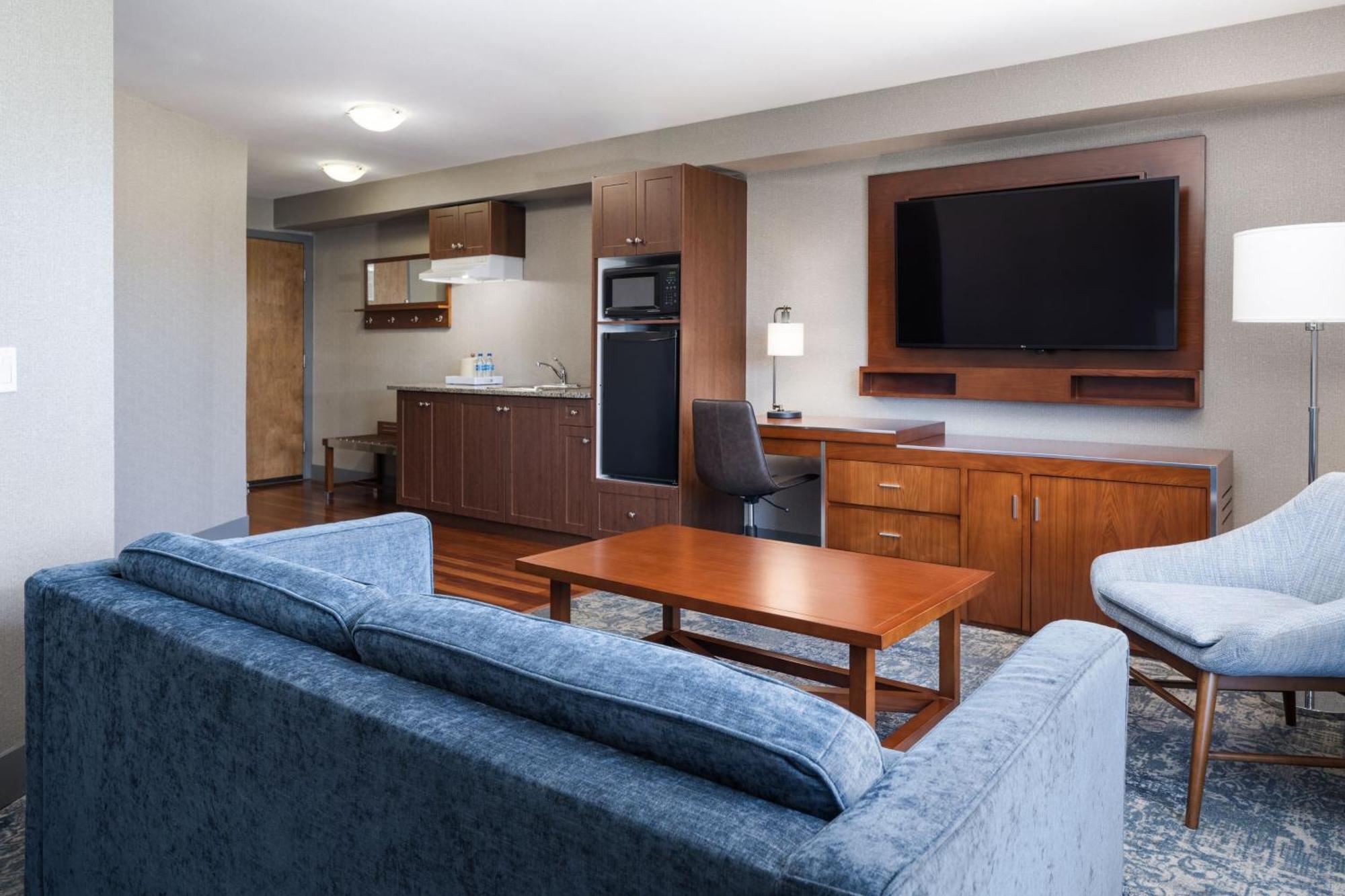 Four Points By Sheraton Victoria Gateway Langford Luaran gambar