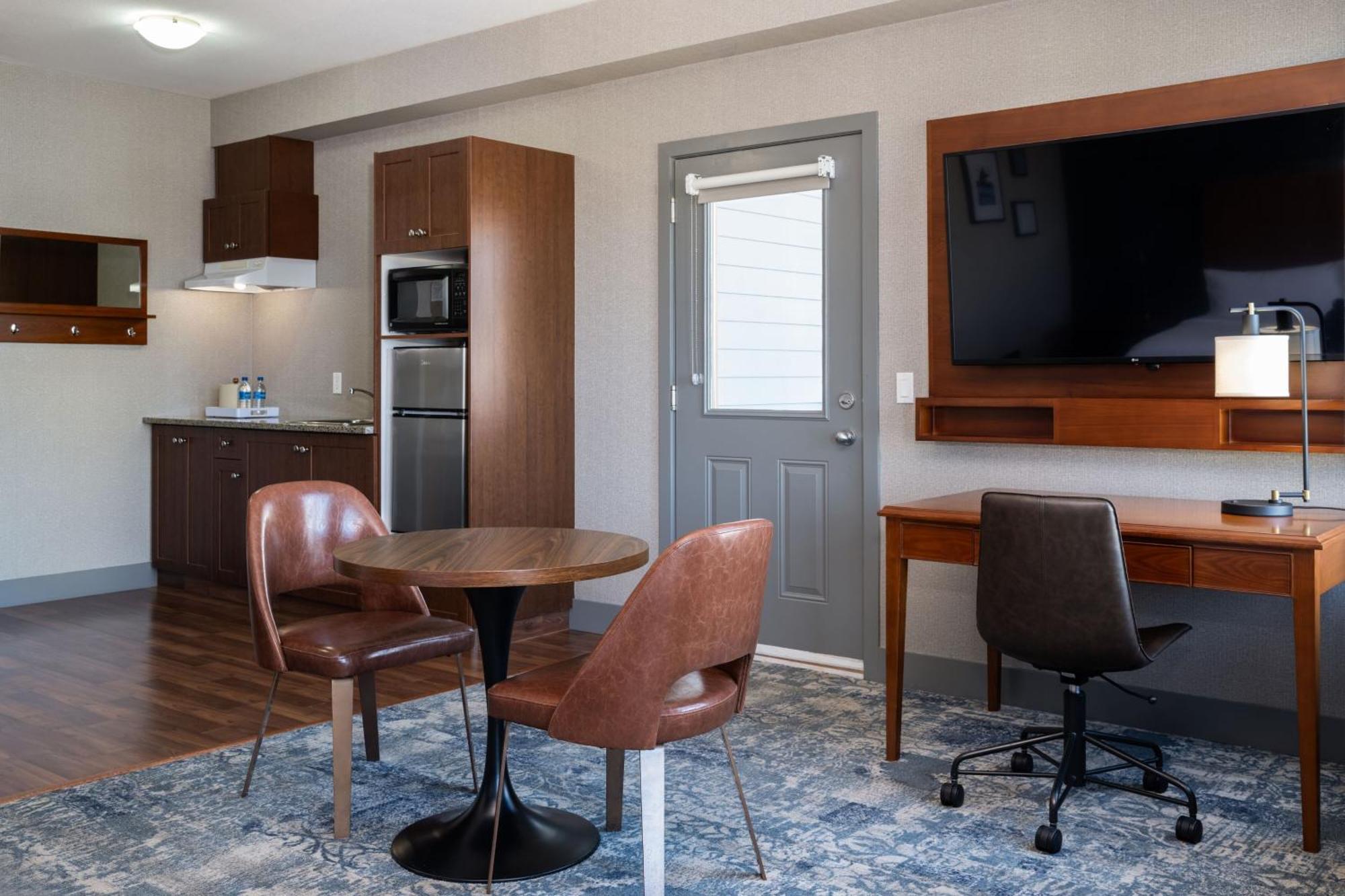 Four Points By Sheraton Victoria Gateway Langford Luaran gambar