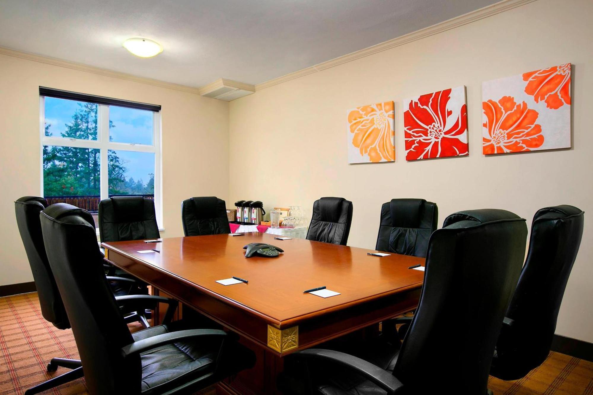 Four Points By Sheraton Victoria Gateway Langford Luaran gambar